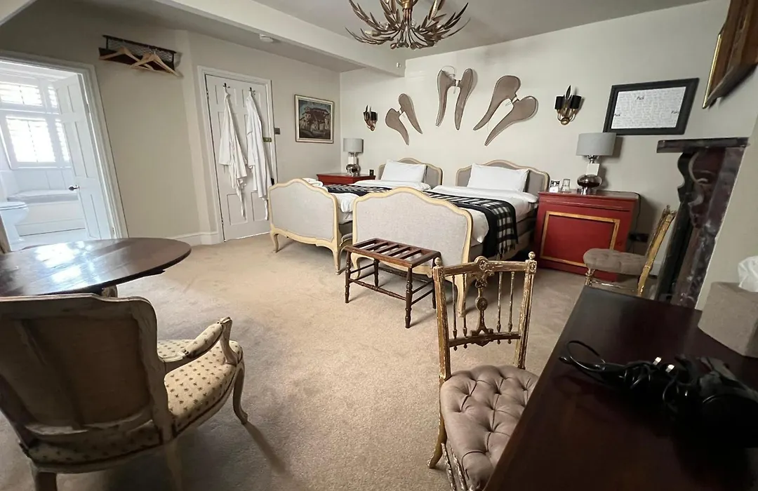 Uplands Guest House-1